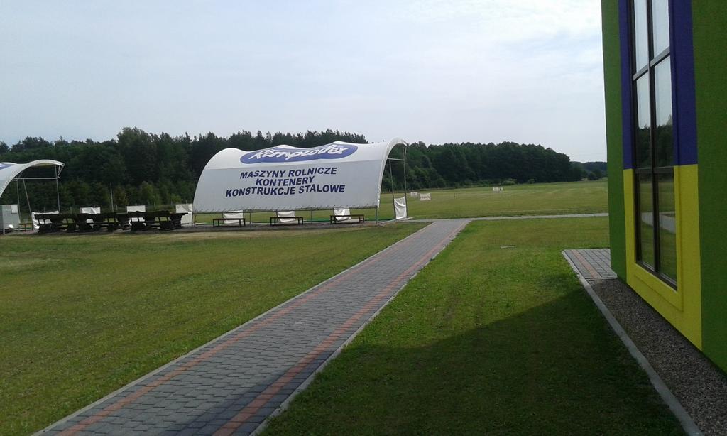 Golf Zajazd Zajaczkowo Slupsk Ngoại thất bức ảnh